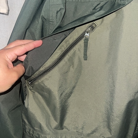 Cabela's Green Raincoat with Utility Design - Picture 3 of 9